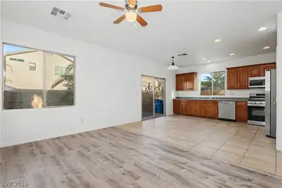 3554 Gloucester Gate Street, Las Vegas, NV 89122 Living Room