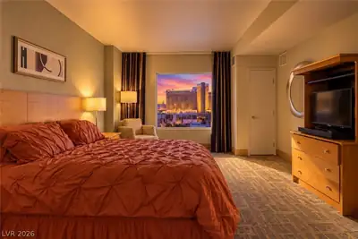 211 East Flamingo Road 719, Las Vegas, NV 89169 Bedroom