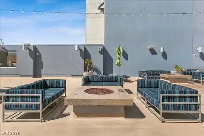 211 East Flamingo Road 719, Las Vegas, NV 89169 Patio