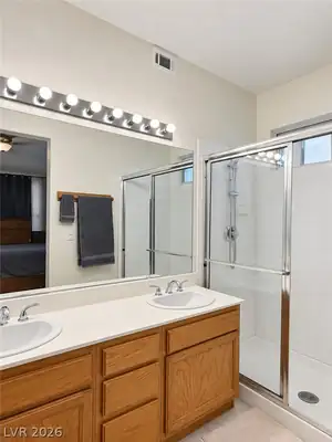 7192 Mizzen Court, Las Vegas, NV 89147 Bathroom