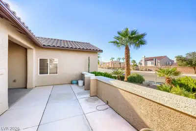 333 South Arroyo Grande Boulevard, Henderson, NV 89012 