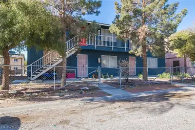 4721 Cessna Avenue 3, Las Vegas