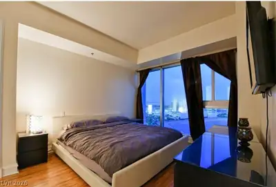 2700 Las Vegas Boulevard 1607, Las Vegas, NV 89109 Bedroom