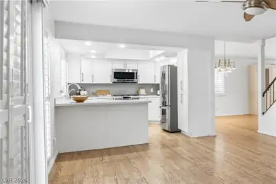 802 Cherry Drive, Henderson, NV 89002 Kitchen