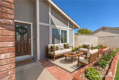802 Cherry Drive, Henderson, NV 89002 Patio