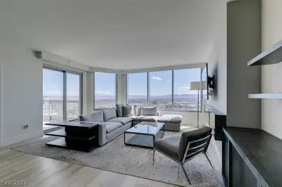322 Karen Avenue 3902, Las Vegas, NV 89109 
