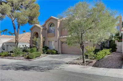 9409 Calico Garden Avenue, Las Vegas, NV 89134 