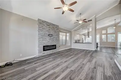9409 Calico Garden Avenue, Las Vegas, NV 89134 