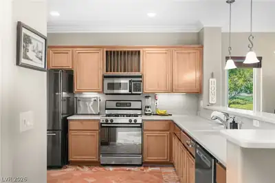 2738 Grand Forks Road, Henderson, NV 89052 Kitchen