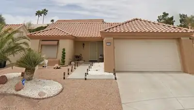 10721 Hunters Woods Place, Las Vegas