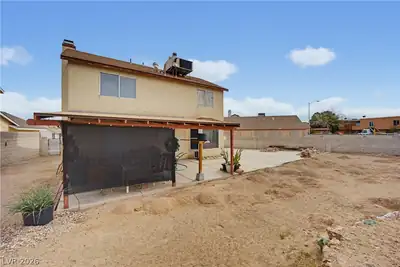 900 Coral Isle Way, Las Vegas, NV 89108 Back of Structure