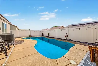 629 Lava Beds Way, North Las Vegas, NV 89084 Pool