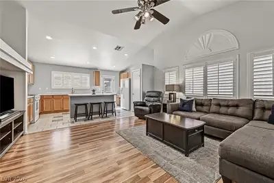 629 Lava Beds Way, North Las Vegas, NV 89084 Living Room