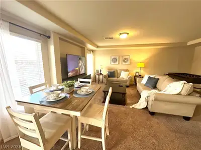 6806 Philharmonic Avenue, Las Vegas, NV 89139 