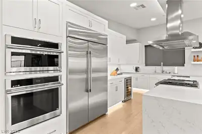 810 Bolide Street, Las Vegas, NV 89138 Kitchen