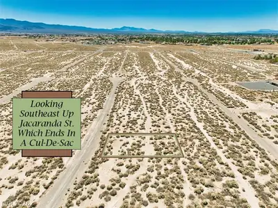 961 East Jacaranda Street, Pahrump, NV 89048 