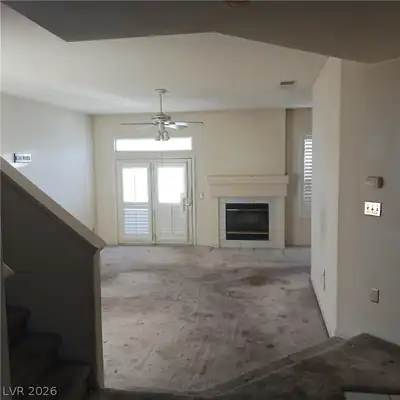5201 South Torrey Pines Drive 1264, Las Vegas, NV 89118 Living Room