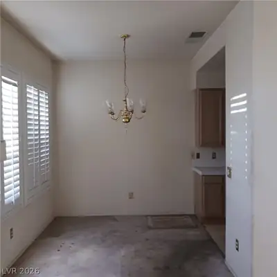 5201 South Torrey Pines Drive 1264, Las Vegas, NV 89118 Dining Area
