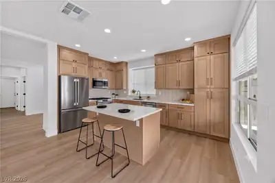 136 Villaggio Street, Henderson, NV 89074 Kitchen