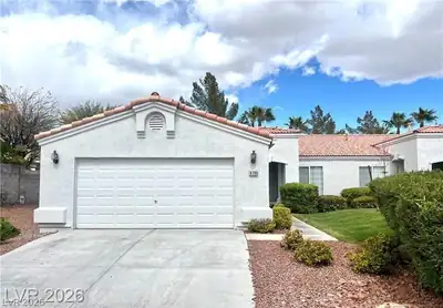 8798 Beacon Harbor Avenue Las Vegas, NV 89147