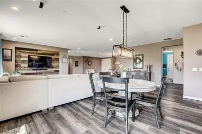 8621 Hickam Avenue, Las Vegas, NV 89129 Dining Area
