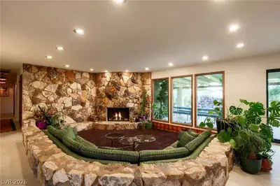 7355 Edna Avenue, Las Vegas, NV 89117 Living Room