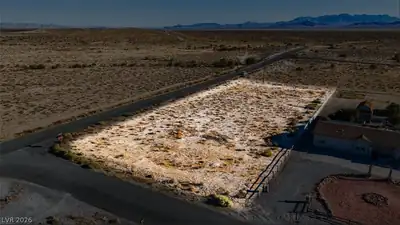 10410 South Oakridge Avenue, Pahrump, NV 89048 Lot