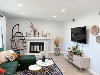 7488 Walnut Creek Drive, Las Vegas, NV 89147 Living Room