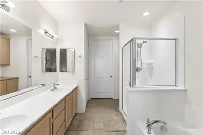 38 East Serene Avenue 312, Las Vegas, NV 89123 Primary Bathroom