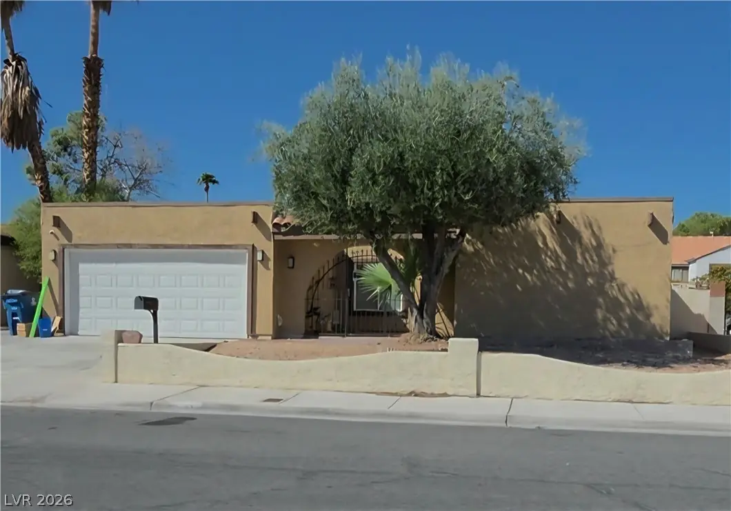 2240 Conchita Street, Las Vegas, NV 89108