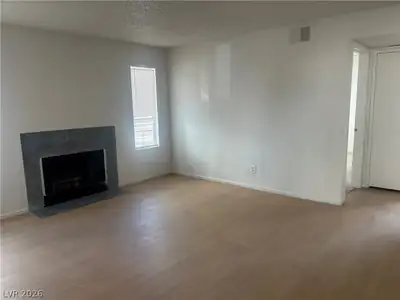 1872 COSMIC Drive 155, Las Vegas, NV 89115 Living Room