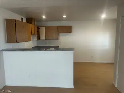 1872 COSMIC Drive 155, Las Vegas, NV 89115 Kitchen