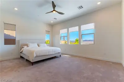 351 Portus Delphini Court, Henderson, NV 89011 Bedroom