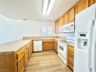 460 Comstock Street, Pahrump, NV 89048 Kitchen