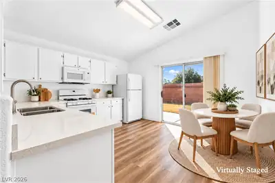 5429 Bridgehampton Avenue, Las Vegas, NV 89130 Kitchen