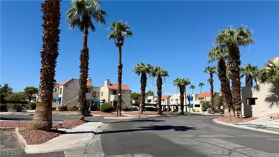 4321 Gannet Circle 199, Las Vegas, NV 89103 Front of Structure