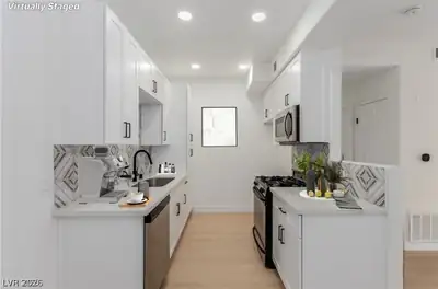 3318 North Decatur Boulevard 1020 Las Vegas, NV 89130
