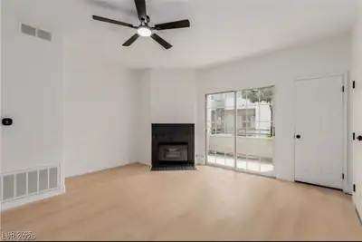 3318 North Decatur Boulevard 1020, Las Vegas, NV 89130 Living Room