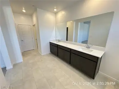 2624 Tranquil Dawn Street, Henderson, NV 89044 Primary Bathroom