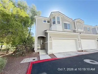246 Queens Court, Henderson