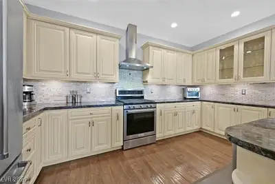 2597 Belgreen Street, Las Vegas, NV 89135 Kitchen