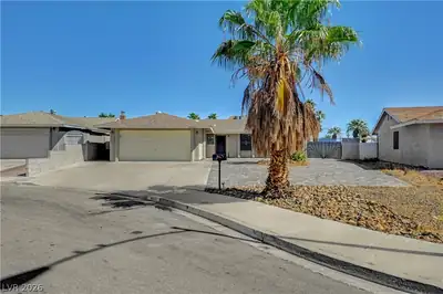 4442 Eureka Circle, Las Vegas, NV 89103 Front of Structure