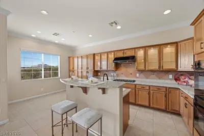 1213 Via Casa Palermo, Henderson, NV 89011 Kitchen