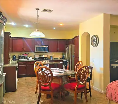 5087 Caprock Canyon Avenue, Las Vegas, NV 89139 Kitchen