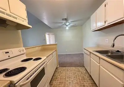 5251 Lindell Road 204, Las Vegas, NV 89118 