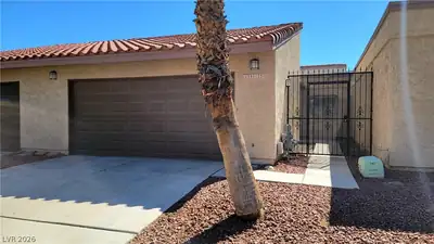 1843 CAMINO VERDE Lane, Las Vegas, NV 89119 Front of Structure