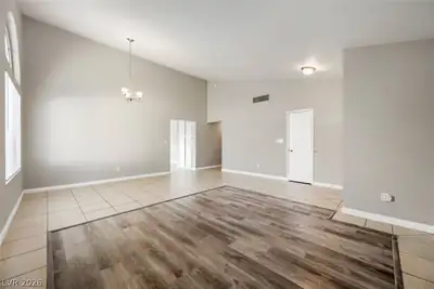 5760 Spindletree Lane, North Las Vegas, NV 89031 Living Room