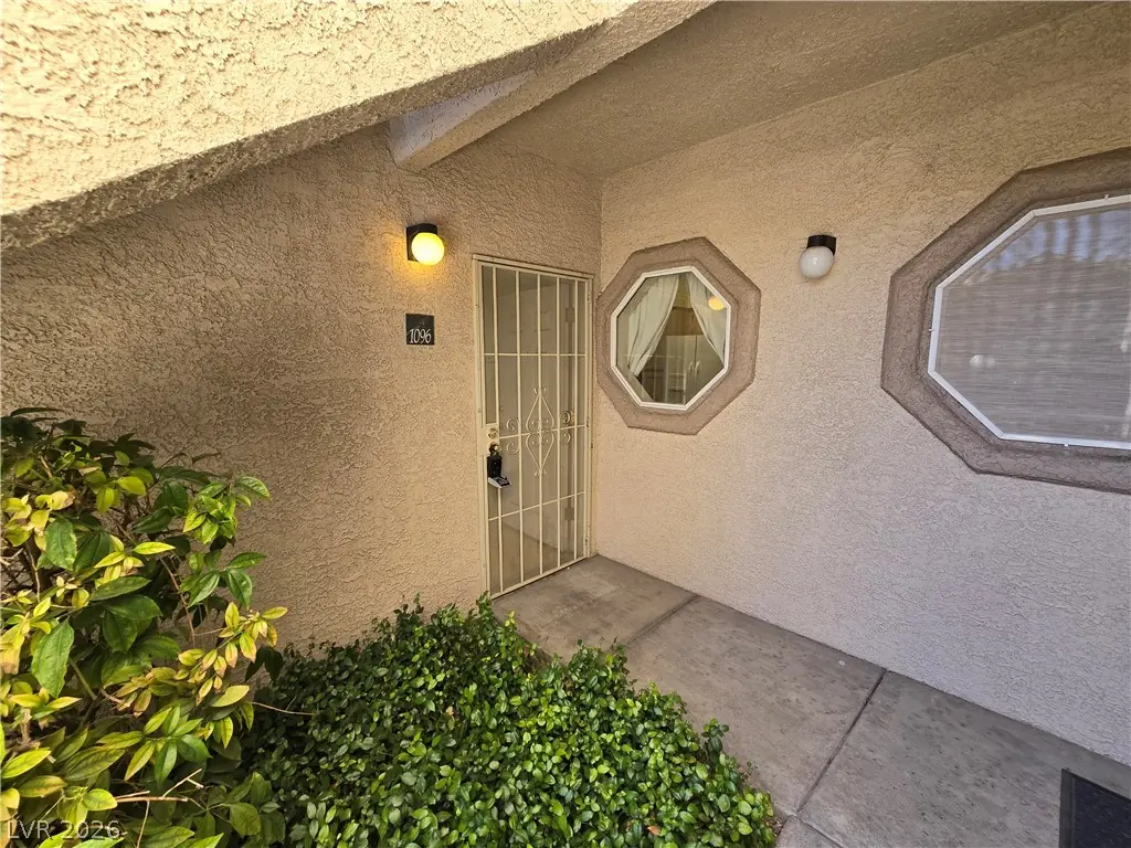 5415 West Harmon Avenue 1096, Las Vegas, NV 89103