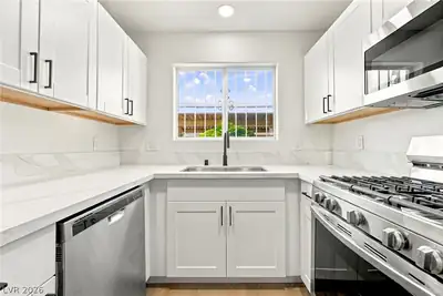 4500 West Lake Mead Boulevard 102, Las Vegas, NV 89108 Kitchen