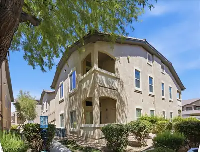 8985 South Durango Drive 2164 Las Vegas, NV 89113